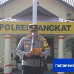 Kapolres Langkat Pimpin Upacara Kenaikan Pangkat Pengabdian Personel