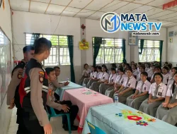 Police Goes To School: Kasat Samapta Polres Nisel Tekankan Disiplin kepada Pelajar SMA Negeri 1 Maniamolo
