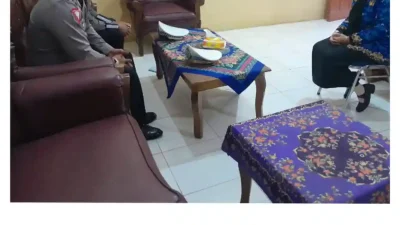 Sat Lantas Polres Tebing Tinggi Ajarkan Tertib Berlalulintas Lewat Police Goes To School