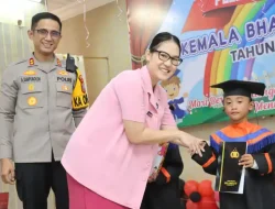 Kapolres Tebing Tinggi Hadiri Pelepasan Wisuda dan Pentas Seni TK Kemala Bhayangkari 4