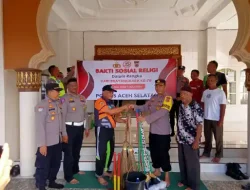 Polres Aceh Selatan Gelar Bhakti Sosial Bersih Masjid Sambut Hari Bhayangkara ke-78