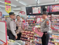 Sat Binmas Polres Tebing Tinggi Sambangi Mini Market, Jaga Keamanan himbau Karyawan Waspada Pencurian dan Penipuan Online