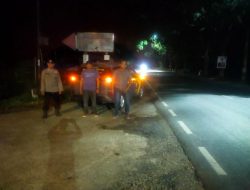Patroli Malam Polsek Lima Puluh Jaga Keamanan dan Ketertiban Wilayah