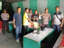 Polsek Bagun Resort Simalungun Sita Puluhan Botol Miras di Kafe, Pemilik Diamankan