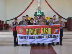 Polres Labuhanbatu Selatan Gelar Kegiatan Minggu Kasih di Gereja GKPI Kotapinang