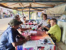 Bhabinkamtibmas Polsek Padang Hilir Polres Tebing Tinggi Lakukan Sambang dan Cooling System kepada Tokoh Masyarakat