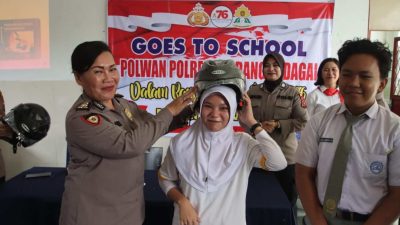 Polwan Polres Serdang Bedagai Sambut HUT ke-76 dengan Kunjungan ke Sekolah dan Aksi Sosial