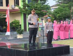 Kapolres Batubara Lantik Dua Perwira Naik Pangkat di Halaman Polres