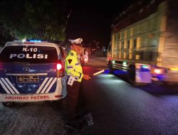 Polres Batu Bara Lakukan Patroli Blue Light Antisipasi Kemacetan dan Kecelakaan Lalu Lintas