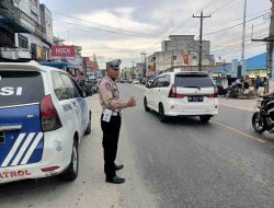 Personel Satlantas Polres Batu Bara Gelar Operasi Pengaturan Lalu Lintas di Sejumlah Titik Strategis