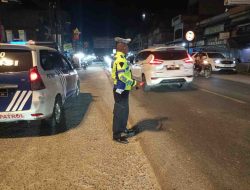 Polres Batu Bara Gelar Patroli Blue Light di Wilayah Rawan Macet dan Laka