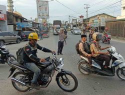 Personel Satlantas Polres Batu Bara Lakukan Pengaturan Lalu Lintas di Beberapa Titik Strategis