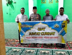 Polsek Medang Deras Gelar Program ‘Cooling System dan Jumat Curhat’ di Musholla Al-Ikhsan