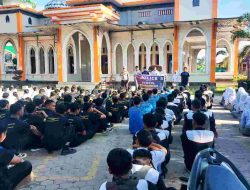 Satlantas Polres Simalungun Edukasi Siswa SMK UISU tentang Keselamatan Berlalu Lintas melalui Program “Police Goes to School”