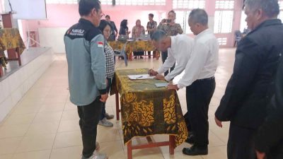 Polsek Perdagangan Tegaskan Netralitas dalam Pemilu, Kanit Binmas Hadiri Pelantikan Pengawas TPS Kecamatan Bandar