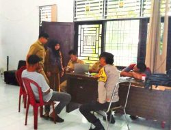 Bhabinkamtibmas Polsek Lima Puluh Lakukan Cooling System di Desa Guntung untuk Ciptakan Situasi Kondusif Jelang Pilkada 2024