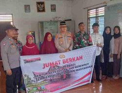 Polsek Perdagangan Bagikan Sembako kepada Lansia Di Nagori Bah Gunung