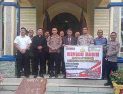 Kapolsek Bosar Maligas Gelar ‘Minggu Kasih’ di Gereja HKBP Pasar Baru