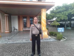 Polsek Lima Puluh Pastikan Keamanan Ibadah Minggu di Gereja HKBP Lima Puluh