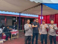 Polres Samosir dan BKO Polda Sumut Kawal Pencoblosan di Rumah Warga yang Sakit