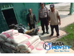 Kapolsek Medang Deras Berikan Bantuan Semen untuk MTS Al-Wasliyah Pagurawan