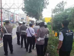 Satlantas Polres Pematangsiantar Dampingi Kasubdit Kamsel Dit Lantas Poldasu Survei Jalan Rusak dan Macet
