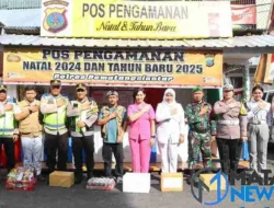 Kapolres Pematangsiantar Berikan Bingkisan Natal dan Tinjau Pos Pam Ops Lilin Toba 2024