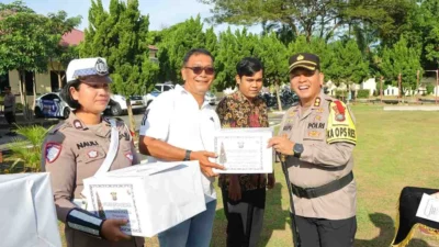 Kapolres Sergai Apresiasi Peran Media, Berikan Bingkisan Natal kepada Wartawan Nasrani