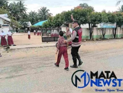 Personel Polsek Silangkitang Laksanakan Gatur Lalin Pagi di Jalan Besar Pandan Sari