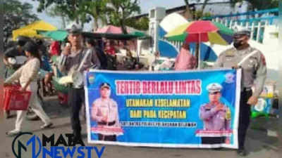 Sat Lantas Polres Pelabuhan Belawan Edukasi Tertib Lalu Lintas di Tengah Arus Balik Nataru