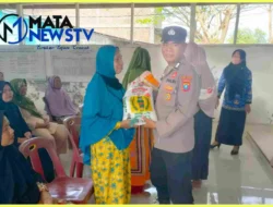 Polsek Medang Deras Gelar Program Cooling System dan Jumat Berkah di Kelurahan Pangkalan Dodek