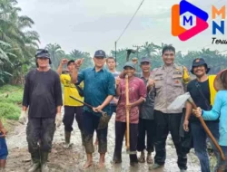 Bhabinkamtibmas Polsek Lima Puluh Gelar Sambang dan Gotong Royong