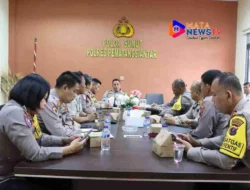 Dukung Program Presiden Prabowo :  Kapolres Pematangsiantar Pimpin Rapat Program Makan Gratis Bergizi