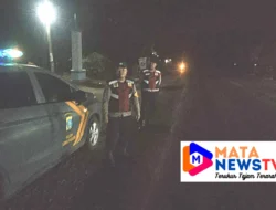Polsek Lima Puluh Gelar Patroli Malam, Pastikan Situasi Kamtibmas Tetap Kondusif