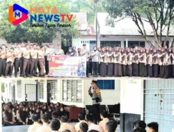 Polres Labuhanbatu Selatan Sosialisasikan Penerimaan Polri 2025 di SMA Negeri 2 Kotapinang
