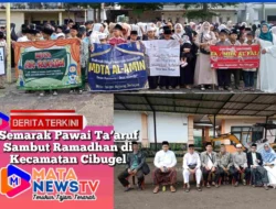 Semarak Pawai Ta’aruf Sambut Ramadhan di Kecamatan Cibugel