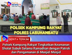 Polsek Kampung Rakyat Tingkatkan Keamanan Sholat Subuh Selama Ramadhan dengan Patroli dan Pengamanan di Masjid-Masjid