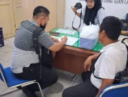 Identitas korban diketahui sebagai F, lahir di Berastagi pada 16 Desember 2010, beragama Buddha, pelajar kelas IX SMP, dan tinggal di alamat lokasi kejadian.