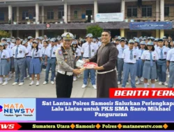 Sat Lantas Polres Samosir Salurkan Perlengkapan Lalu Lintas untuk PKS SMA Santo Mikhael Pangururan