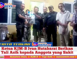 Ketua KJM-B Ivan Hutabarat Berikan Tali Asih kepada Anggota yang Sakit