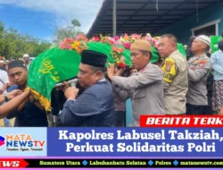 Kapolres Labusel Takziah, Perkuat Solidaritas Polri