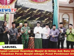 Bupati Labusel Resmikan Masjid Al-Ikhlas Aek Batu Utara, Tekankan Peran Masjid sebagai Pusat Pembinaan Umat