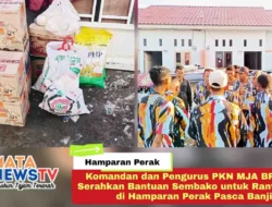 Komandan dan Pengurus PKN MJA BRIGSUS Serahkan Bantuan Sembako untuk Ranting PKN di Hamparan Perak Pasca Banjir