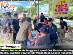 Sidokkes Polres Aceh Tenggara Layani Cek Kesehatan Hingga Pelosok, Bagikan Obat untuk Warga Desa Lauser Pascabanjir