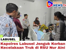 Kapolres Labusel Jenguk Korban Kecelakaan Truk di RSU Nur Aini