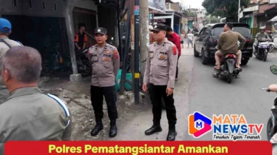 Polres Pematangsiantar Amankan Pembongkaran Bangunan Liar di DAS Jalan Jawa