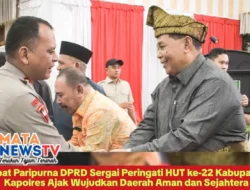 Rapat Paripurna DPRD Sergai Peringati HUT ke-22 Kabupaten, Kapolres Ajak Wujudkan Daerah Aman dan Sejahtera,