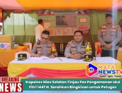 Kapolres Nias Selatan Tinjau Pos Pengamanan Idul Fitri 1447 H, Serahkan Bingkisan untuk Petugas