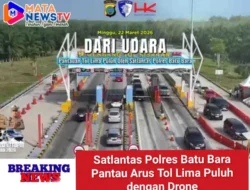 Satlantas Polres Batu Bara Pantau Arus Tol Lima Puluh dengan Drone