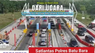 Satlantas Polres Batu Bara Pantau Arus Tol Lima Puluh dengan Drone